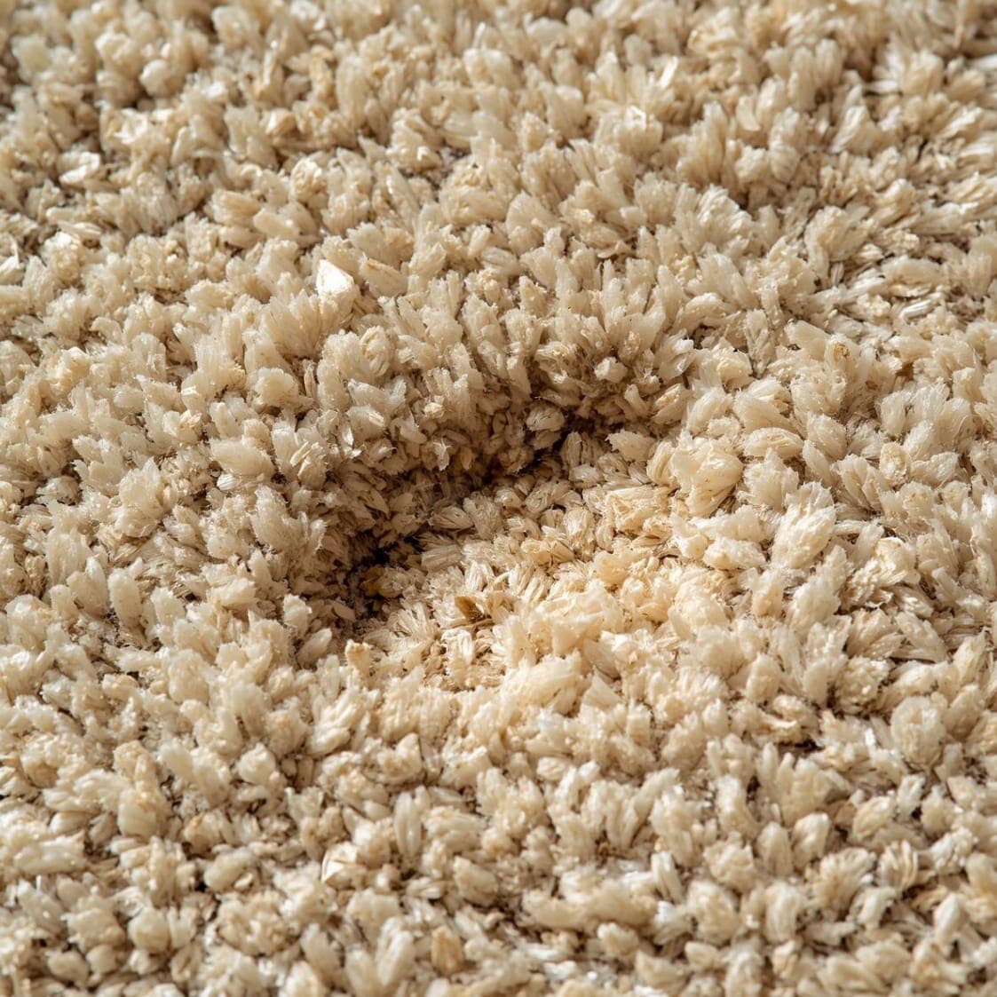 Why Carpet Feels Sticky After Cleaning and How Proper Carpet Cleaning Fixes It in Katy, Texas